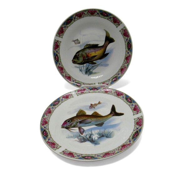 RICHARD GINORI Set of 2 Fish Ceramic 10" Floral Border Plates Vintage - Picture 1 of 10